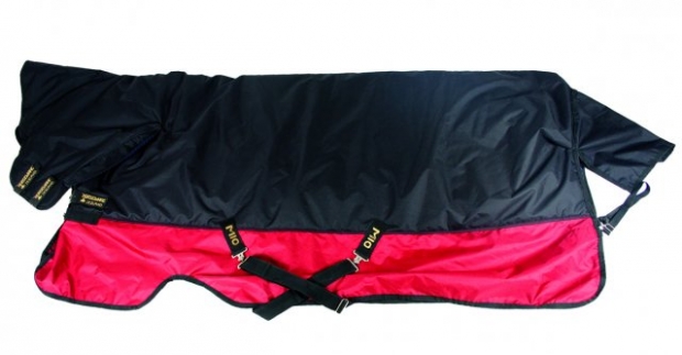 Horseware Amigo Mio One Piece Turnout 600 D heavy black/ burgundy