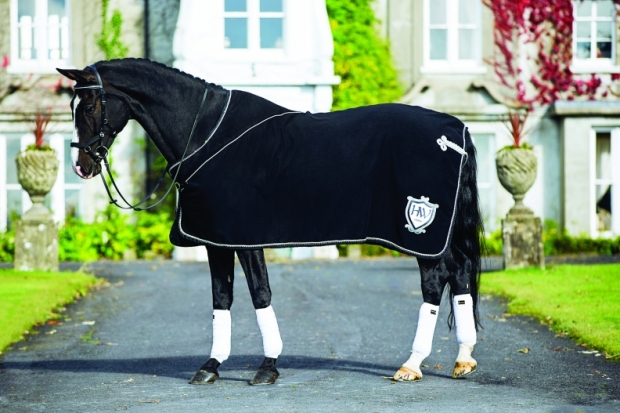 Horseware Rambo Diamanté Show Rug